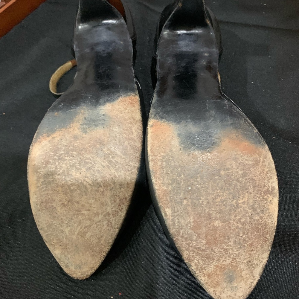 Women’s Black Leather Tango/Dance & Dress Shoes. Size: 9. Condition:Fair - Picture 2 of 3